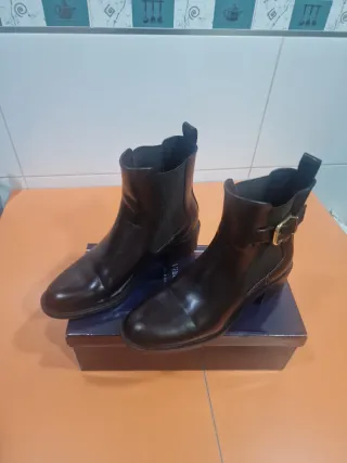 Botines de piel Zara marrones