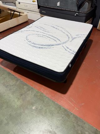 SOMIER LAMAS ANCHAS Y  COLCHON VISCO 150x190