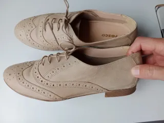 Zapatos Fosco beige con cordones