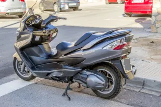 Suzuki AN400 K12 Burgman