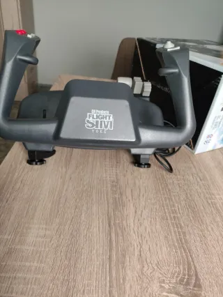 Simulador de Vuelo.  Flight Sim Yoke.