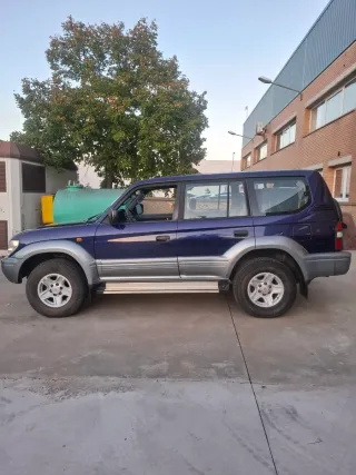 Toyota Land Cruiser VX