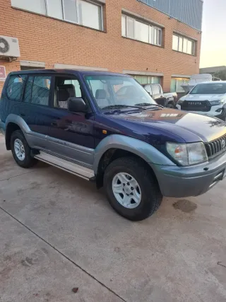 Toyota Land Cruiser VX