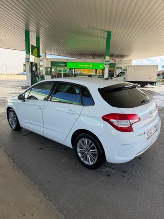 Citroen C4 ańo 2011 tlf 662226705