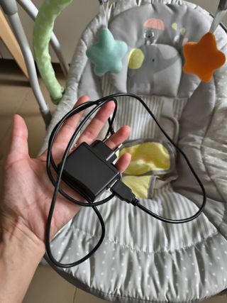 Columpio  bebé con sonido y movimiento