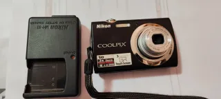 Nikon Coolpix S23 fotocamera digitale