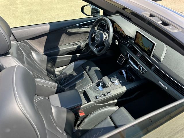 Audi A5 3.0TDI Quattro SLine Cabrio 2017