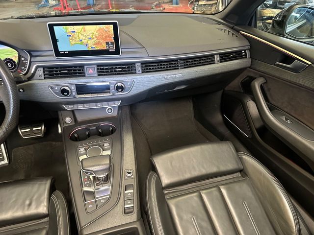 Audi A5 3.0TDI Quattro SLine Cabrio 2017