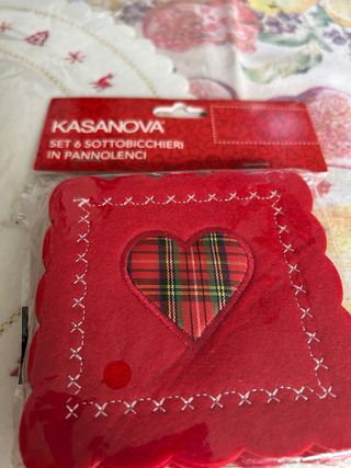 Centro tavola e sotto bicchieri, kasanova nuovi!