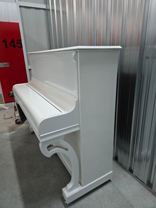 Piano Gaveau París Blanco