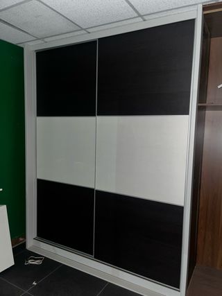 Puertas armario wengue y hueso