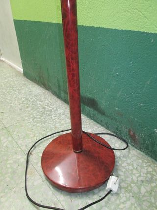 Lámpara de pie metal y cristal