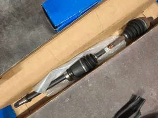 Transmisión Ford Focus 2.0 TDCI Larga