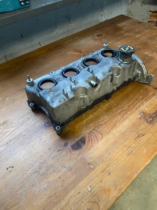 Tapa balancines Mazda  Motor 2.0 RF