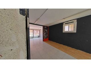 Oficina en venta en Artigas - Llefià en Badalona