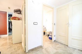 Local comercial en venta en Sants-Badal en Barcelona