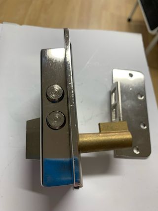 Cerradura AZBE 100 DHN Derecha