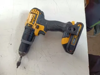 Taladro Percutor Dewalt DCD785 18V