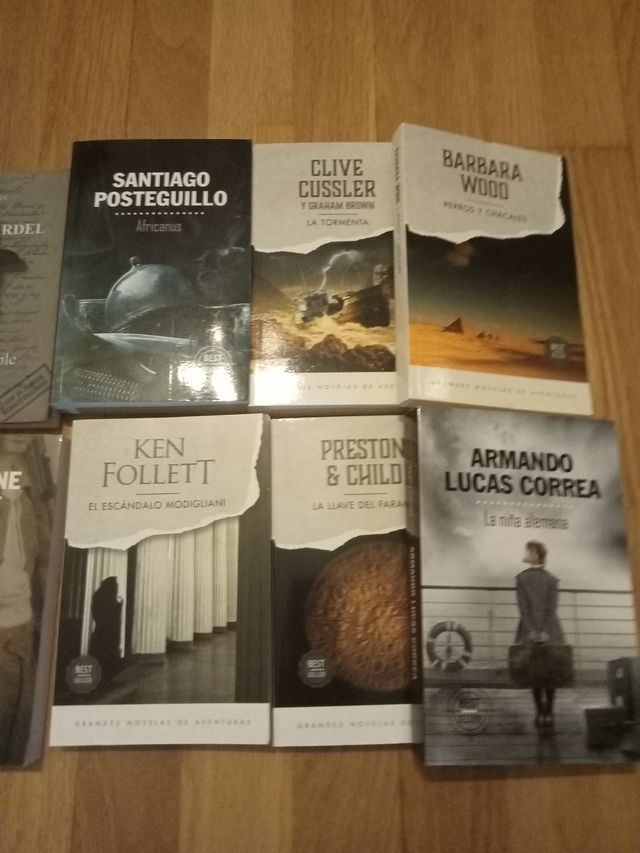 Diferentes títulos Lote de diez libros