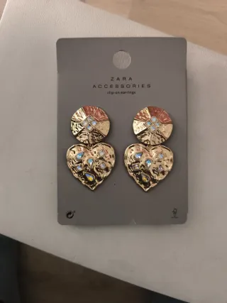 Pendientes Zara Corazón Dorado Clip-on