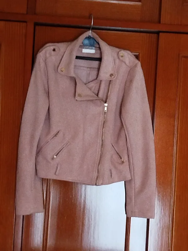 Chaqueta corta rosa Talla M