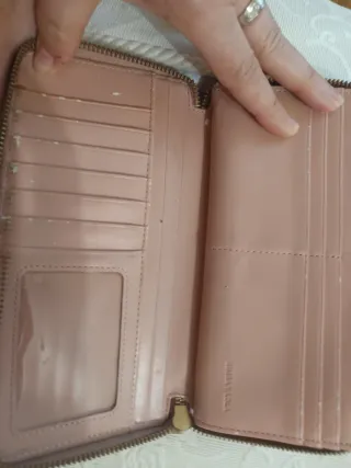BIMBA Y LOLA Cartera Beige Cocodrilo usado se ve e