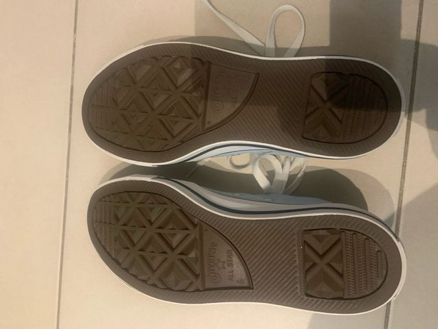 Converse azul claro T 37.5