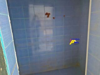 Local comercial en venta en Benetússer