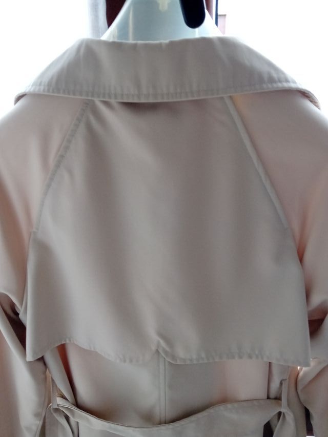 Gabardina Beige mujer amplia