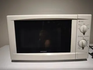 Microondas Ansonic Blanco