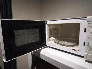 Microondas Ansonic Blanco