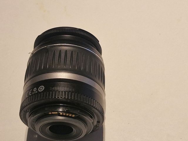 Objetivo canon EFS 18-55mm