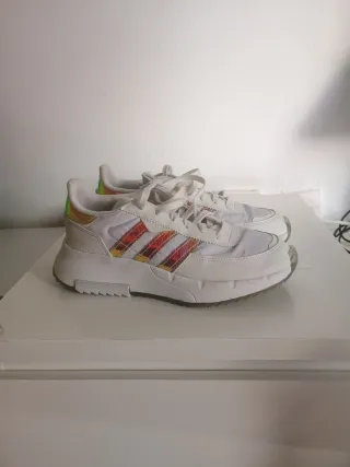 Adidas RETROPY F2 Blancas