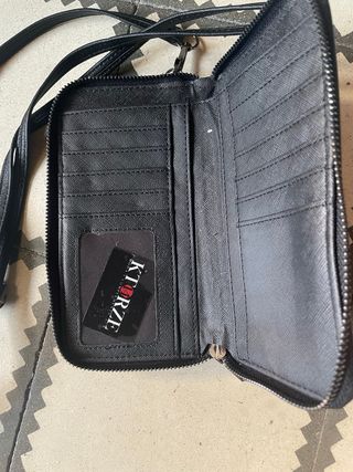 Monedero y porta móvil colgante negro