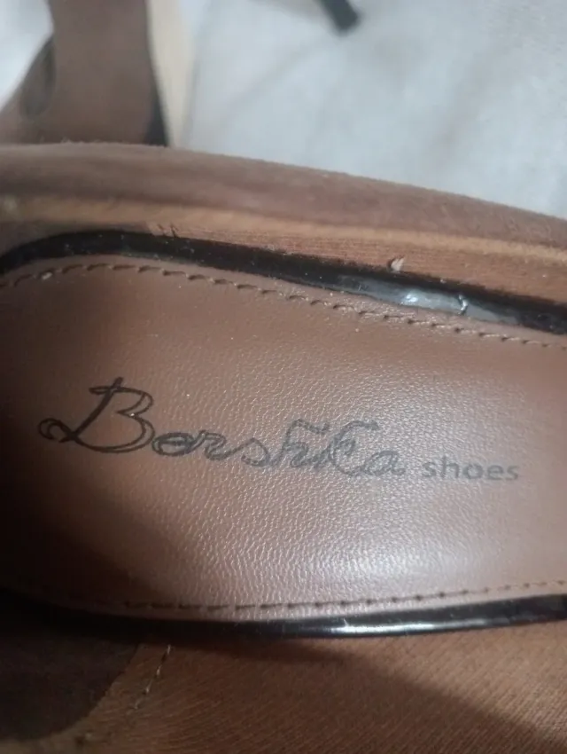 Zapatos Bershka Talla 39 