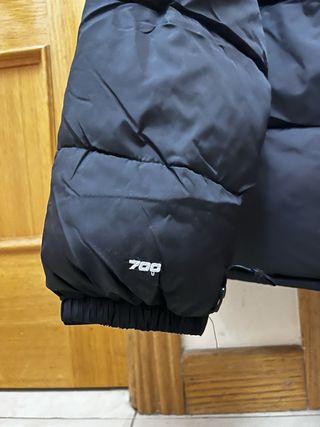 Abrigo plumas Talla L
completamente nuevo