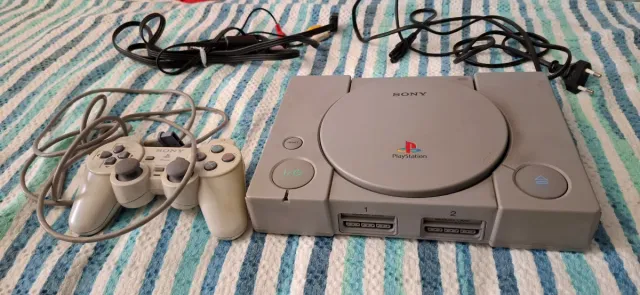 Ps1 - PlayStation 1 - Sony Grigia Completa + gioco