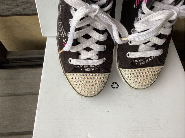 Zapatillas Ecko Unltd Negras y Rosas. 38