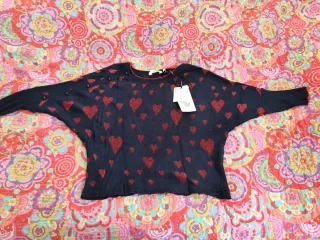 Jersey Naf Naf Corazones Azul Marino y Rojo