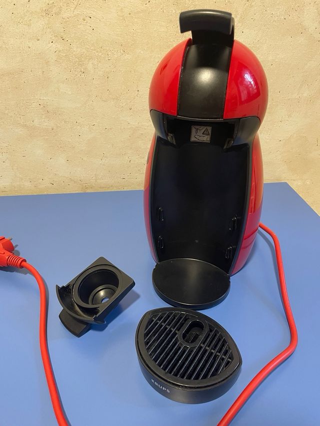 Cafetera Nescafé Dolce Gusto Roja