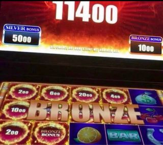 Tragaperras Bally Wullf Pyro salón