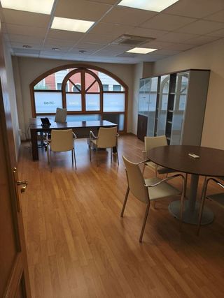 Oficina en venta en Centro en Logroño