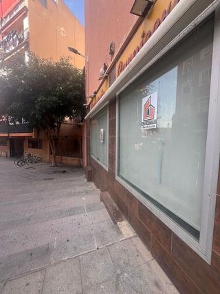 Local comercial en venta en Pueblo Levante en Benidorm