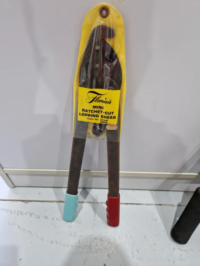 Tijeras Cortasetos Mini Florian Ratchet-Cut