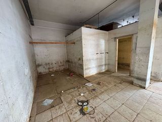 Local comercial en venta en Benetússer