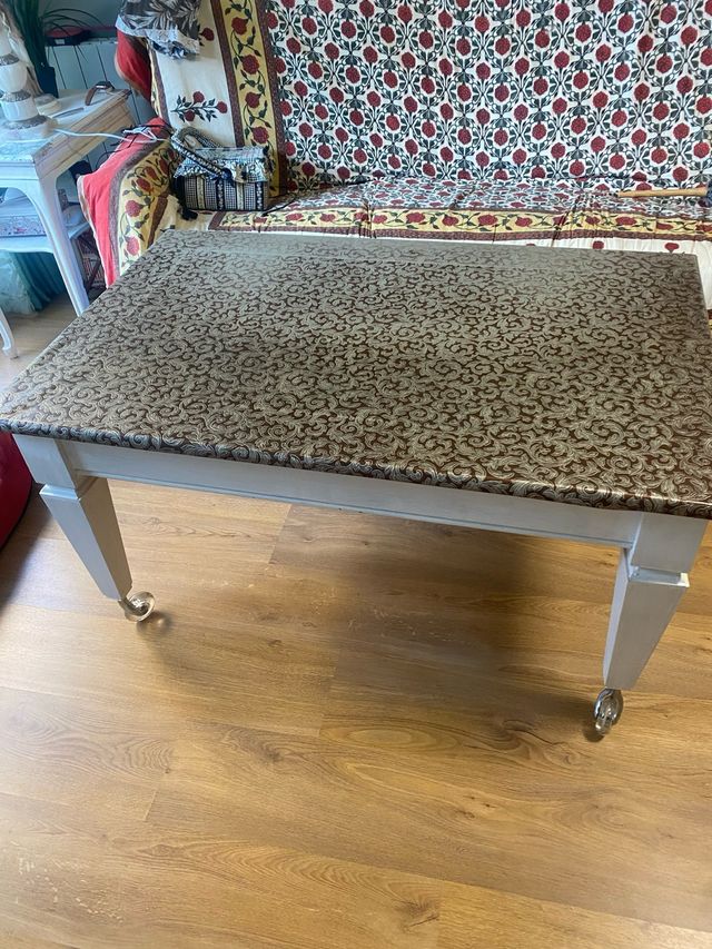 Mesa de centro madera con ruedas Urge vender