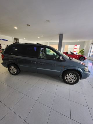 Chrysler Voyager 7 PLAZAS