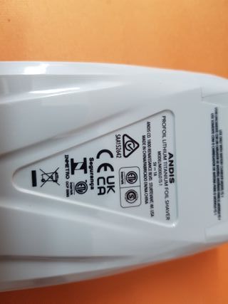 Afeitadora Andis Cable/Inalámbrica