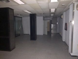 Local comercial en venta en La Prosperitat en Barcelona