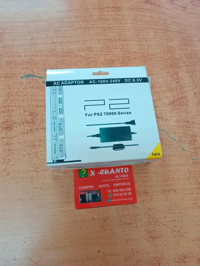 ALIMENTATORE INUTILIZZATO PER PS2 SLIM